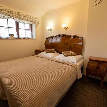 Zagroda Kolodzieja 3*