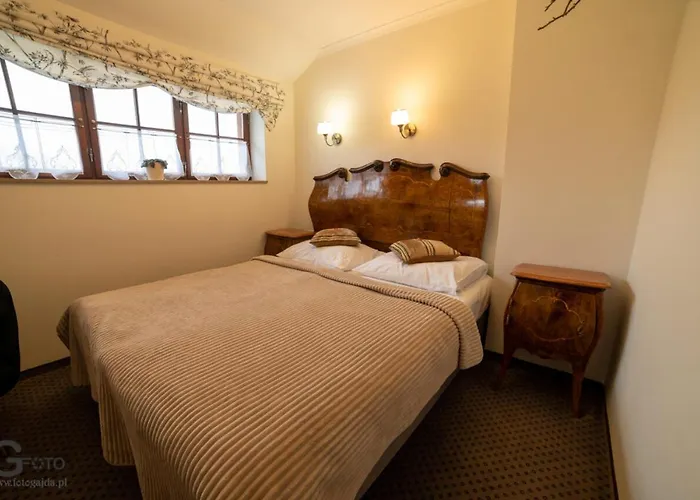 Zagroda Kołodzieja 3*